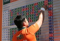 亚洲青年锦标赛中，日本队和韩国队争锋夺冠，青春无限可能，亚洲青年锦标赛冠军