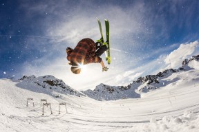 伊朗男篮在亚洲预赛中奋力拼搏，冲击奥运金牌，伊朗男篮亚洲排名