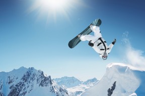 德甲攻防大战：节奏快、精彩不断！，德甲对抗