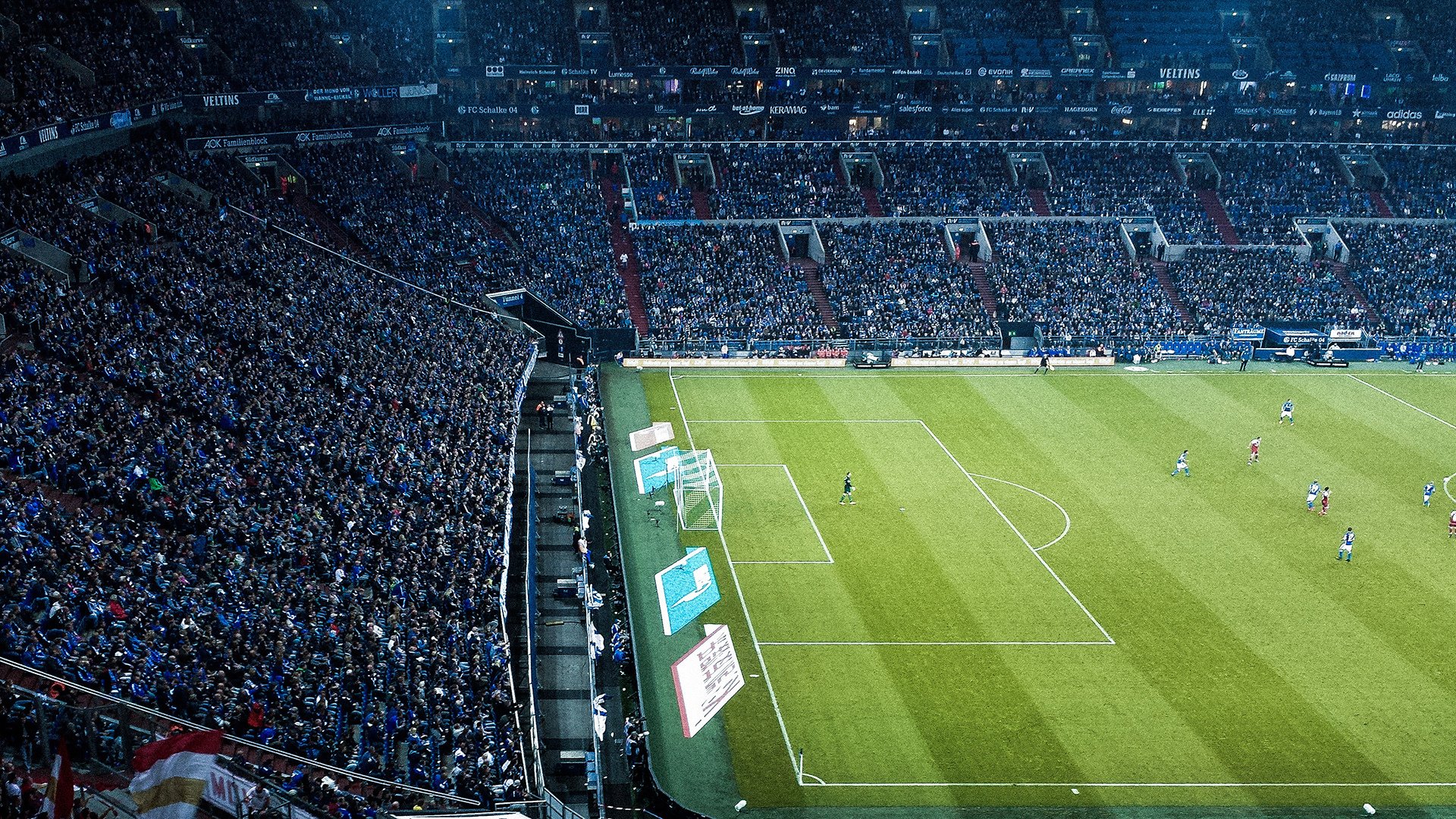 国米欧冠奋战：劳塔罗破门，奥古斯托绝杀再现经典时刻